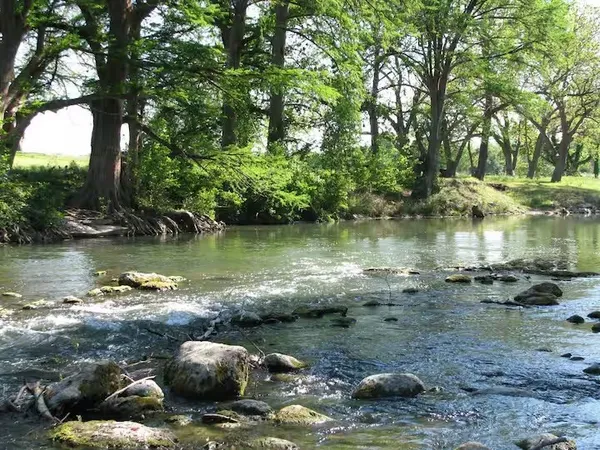 $375,000 | 730 East Mather Street, Unit J202, New Braunfels, TX 78130