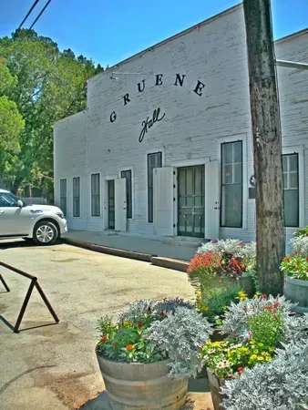 $375,000 | 730 East Mather Street, Unit J202, New Braunfels, TX 78130