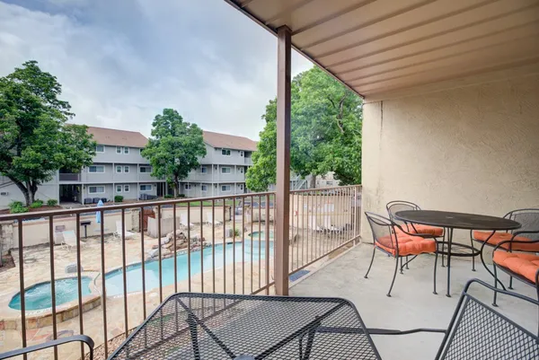 $375,000 | 730 East Mather Street, Unit J202, New Braunfels, TX 78130