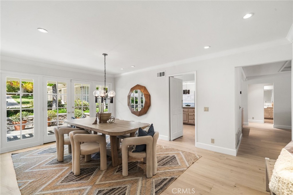 10982 Bent Tree Road North Tustin, CA 92705 - Photo 9 of 42 Gallery Image 9