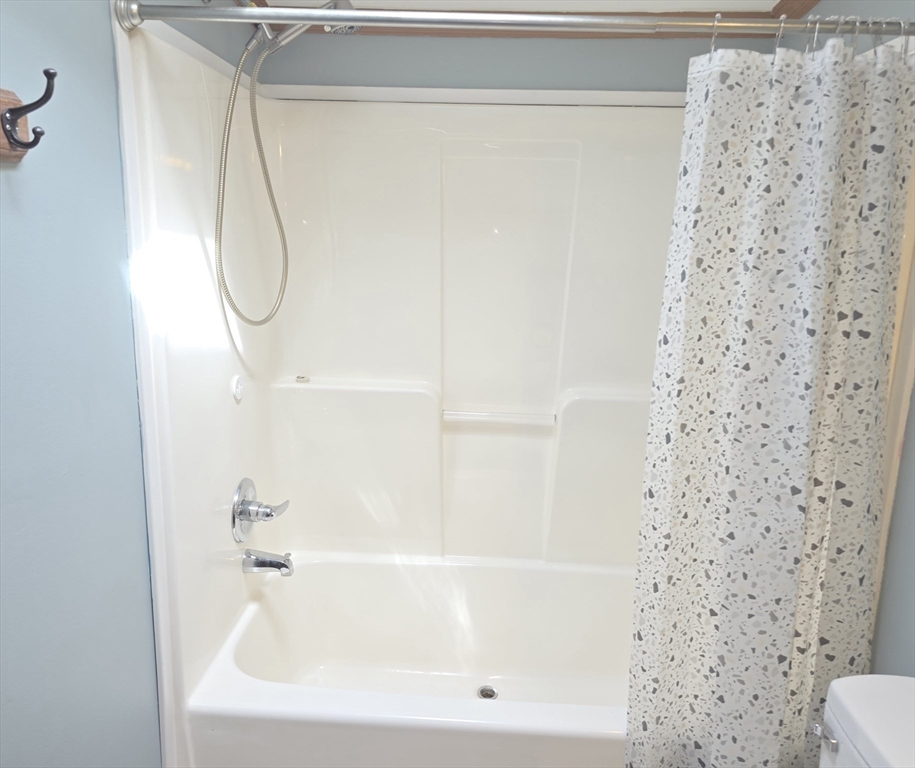14 Medallion Road Holbrook, MA 02343 - Photo 22 of 25 Gallery Image 22