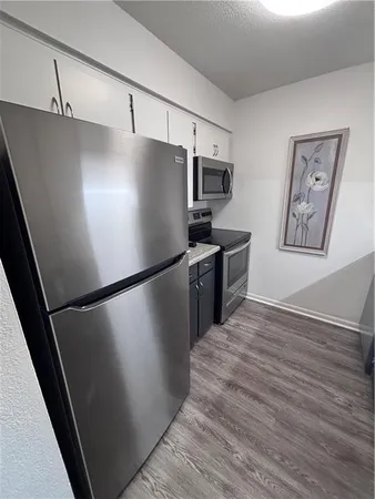 $163,000 | 6224 Robinson Street, Unit 4, Overland Park, KS 66202