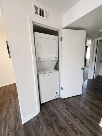 $163,000 | 6224 Robinson Street, Unit 4, Overland Park, KS 66202