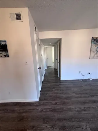 $163,000 | 6224 Robinson Street, Unit 4, Overland Park, KS 66202