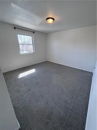 $163,000 | 6224 Robinson Street, Unit 4, Overland Park, KS 66202
