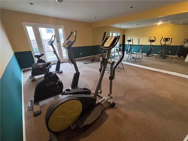 $163,000 | 6224 Robinson Street, Unit 4, Overland Park, KS 66202