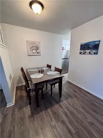 $163,000 | 6224 Robinson Street, Unit 4, Overland Park, KS 66202