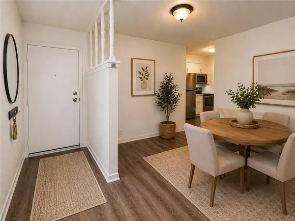 $163,000 | 6224 Robinson Street, Unit 4, Overland Park, KS 66202