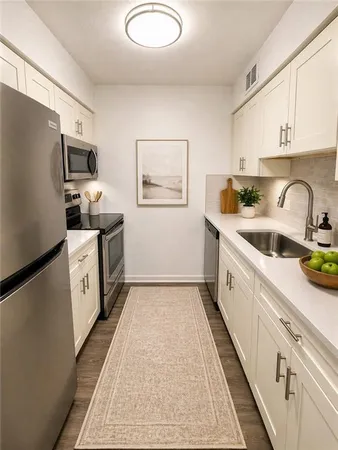 $163,000 | 6224 Robinson Street, Unit 4, Overland Park, KS 66202