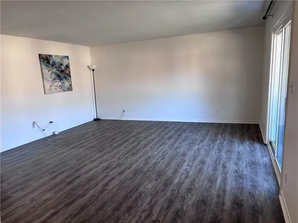 $163,000 | 6224 Robinson Street, Unit 4, Overland Park, KS 66202