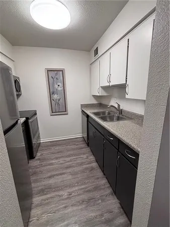 $163,000 | 6224 Robinson Street, Unit 4, Overland Park, KS 66202