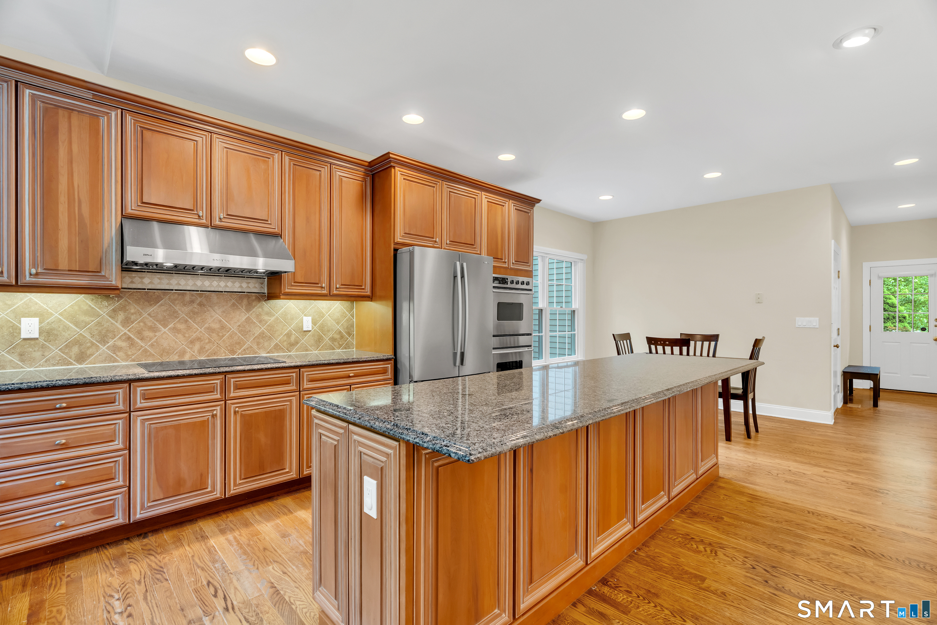 105 Beecher Road Woodbridge, CT 06525 - Photo 13 of 40