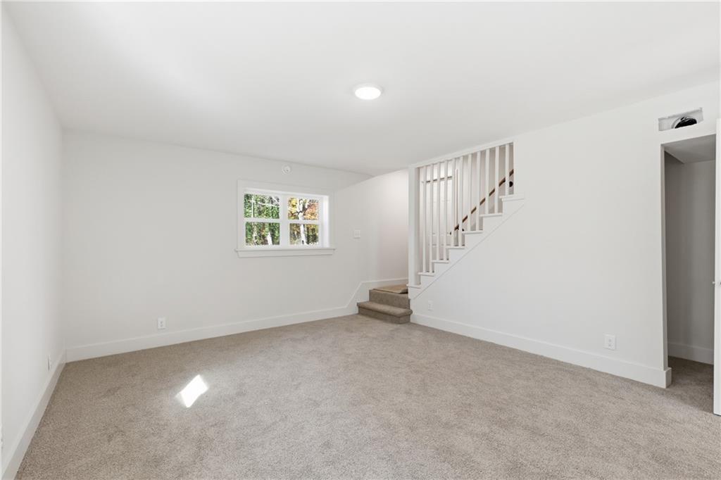 112 Woodland Street Clarkesville, GA 30523 - Photo 27 of 44