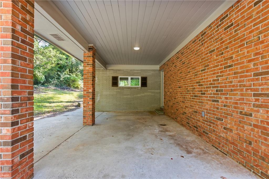 112 Woodland Street Clarkesville, GA 30523 - Photo 37 of 44