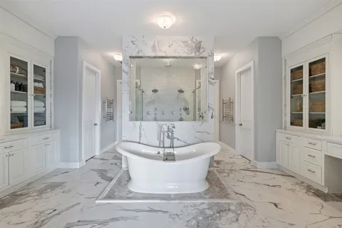 $1,750,000 | 713 Laughing Dog Court, Leander, TX 78641