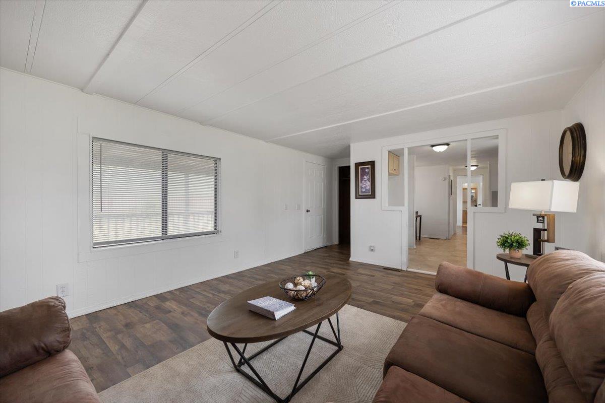 31404 Kennedy Road Benton City, WA 99320 - Photo 8 of 27 Gallery Image 8
