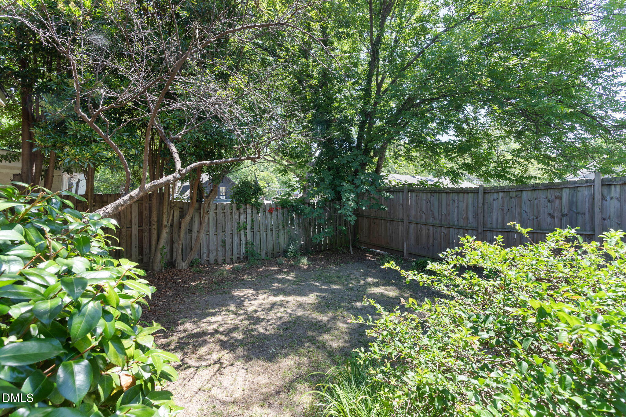 709 West North Street Raleigh, NC 27603 - Photo 39 of 47 36-web-or-mls-IMG_3710