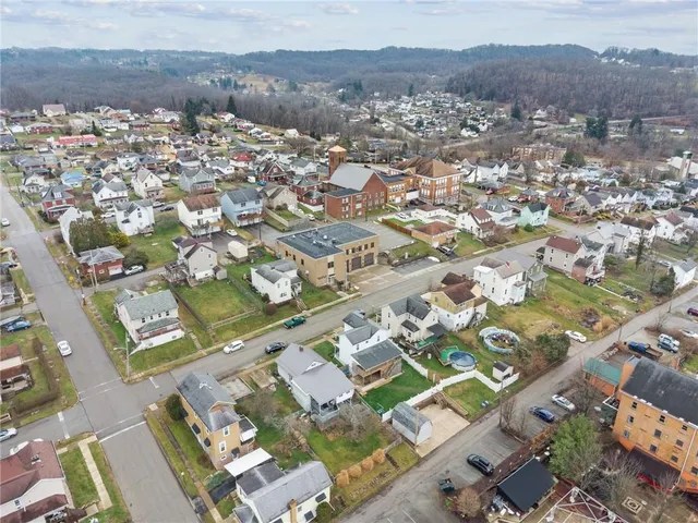 $190,000 | 1514 Poplar Street, Greensburg, PA 15601