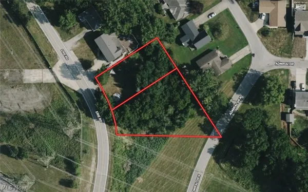 $79,999 | 155 Erie Road, Eastlake, OH 44095