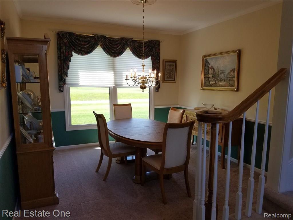 46527 Mornington Road Canton, MI 48188 - Photo 20 of 49 Dining room