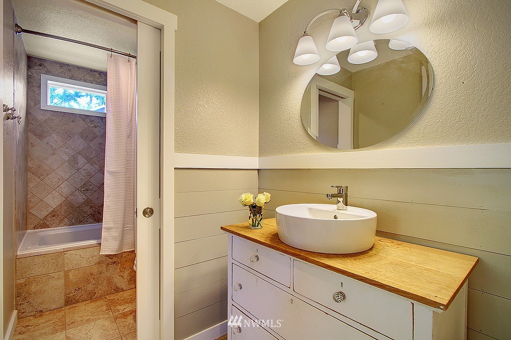 17604 28th Avenue Southeast Bothell, WA 98012 - Photo 8 of 16 Gallery Image 8