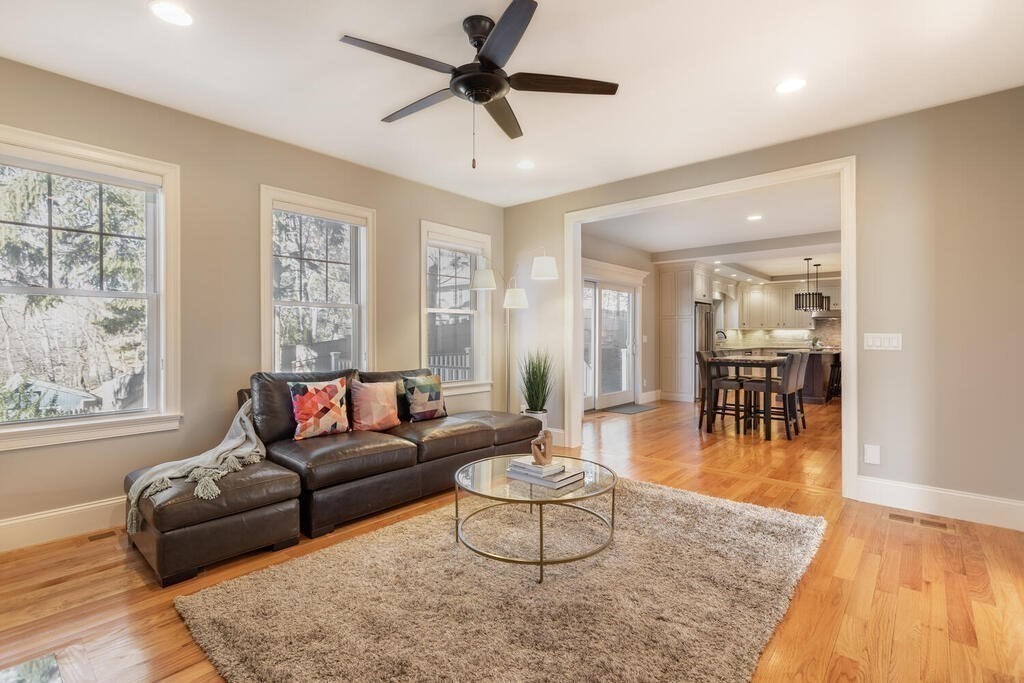 30 Stimson Avenue Lexington, MA 02421 - Photo 7 of 29