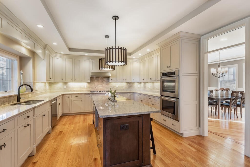 30 Stimson Avenue Lexington, MA 02421 - Photo 8 of 29