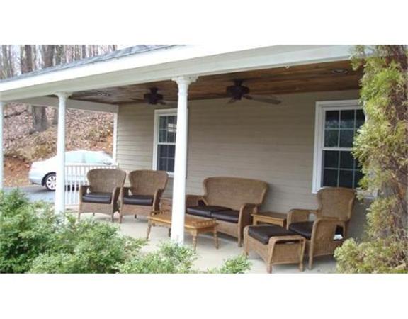366 Leadmine Road Sturbridge, MA 01518 - Photo 2 of 14