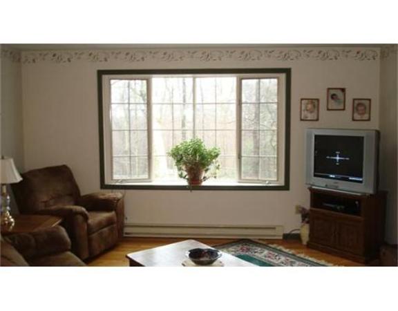 366 Leadmine Road Sturbridge, MA 01518 - Photo 6 of 14