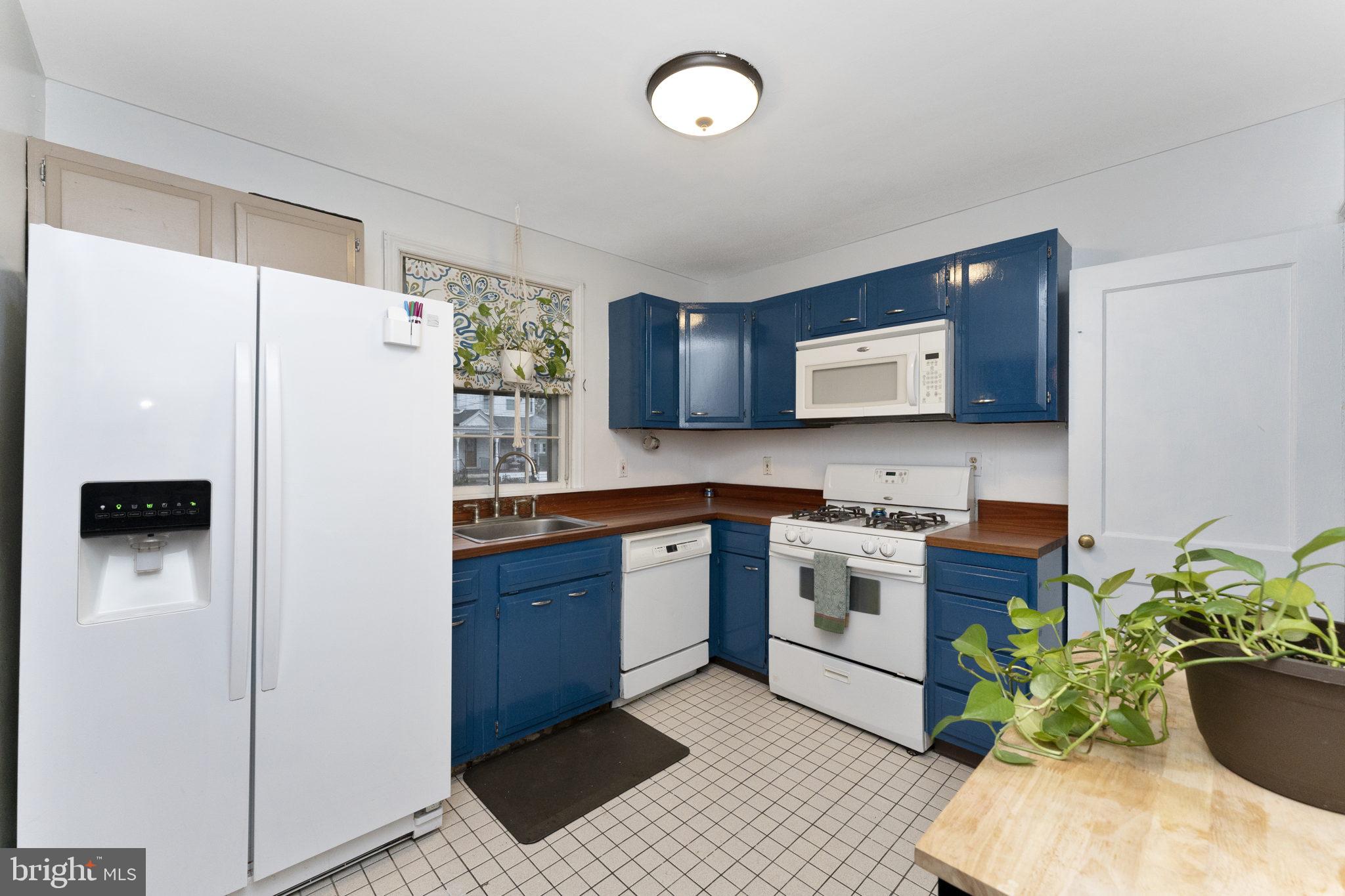 24 Hewett Road Wyncote, PA 19095 - Photo 11 of 31 Kitchen