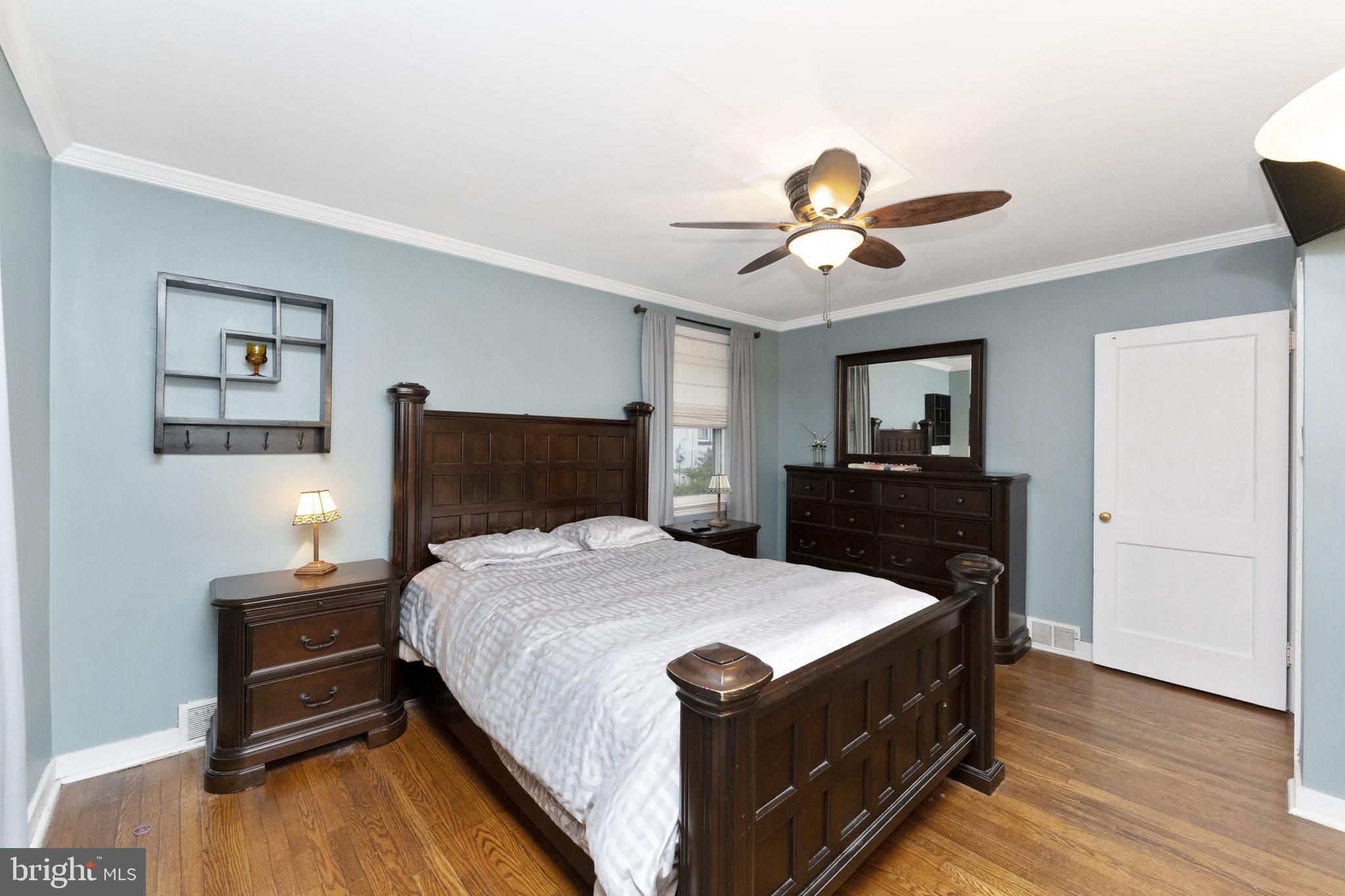 24 Hewett Road Wyncote, PA 19095 - Photo 16 of 31 Primary Bedroom