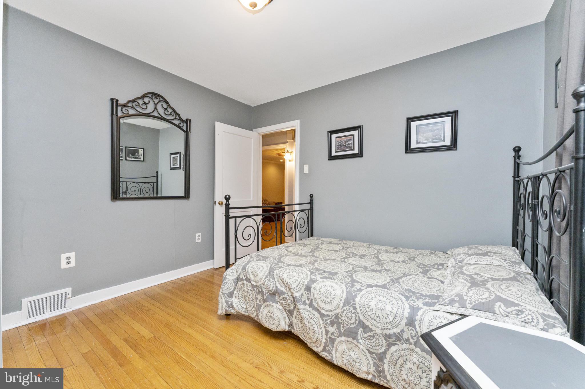 24 Hewett Road Wyncote, PA 19095 - Photo 20 of 31 2nd Bedroom