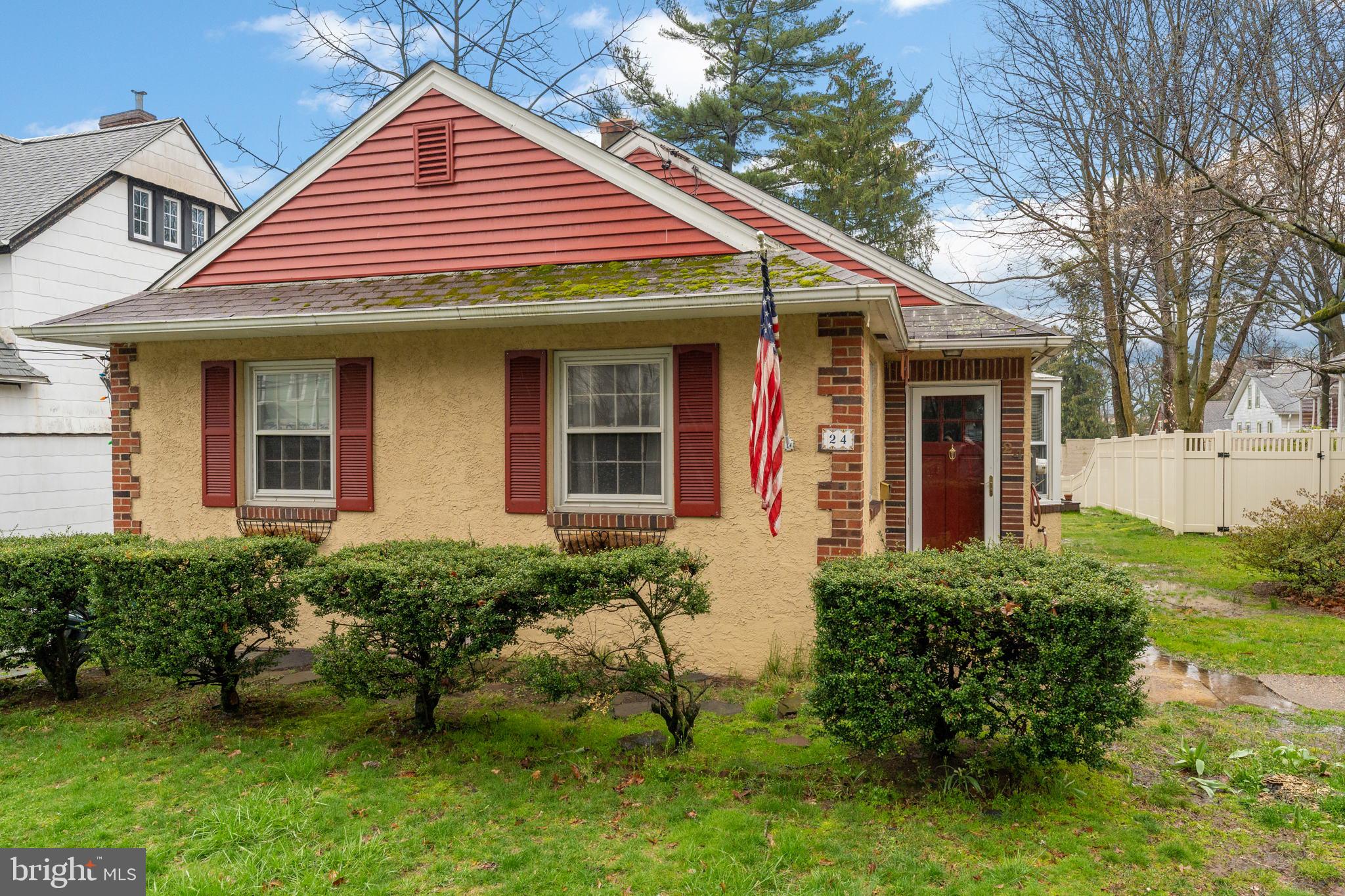 24 Hewett Road Wyncote, PA 19095 - Photo 2 of 31
