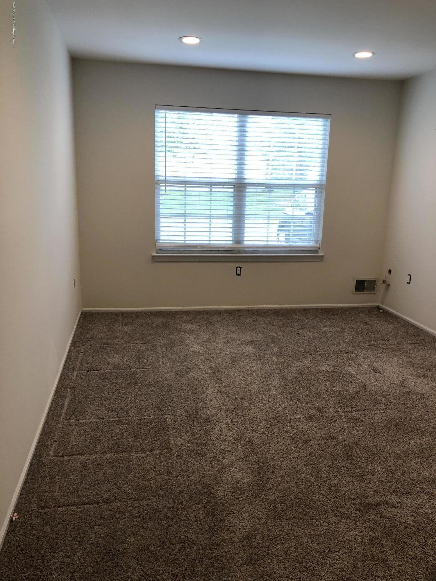 57 Perri Road Freehold, NJ 07728 - Photo 8 of 11 IMG-0671