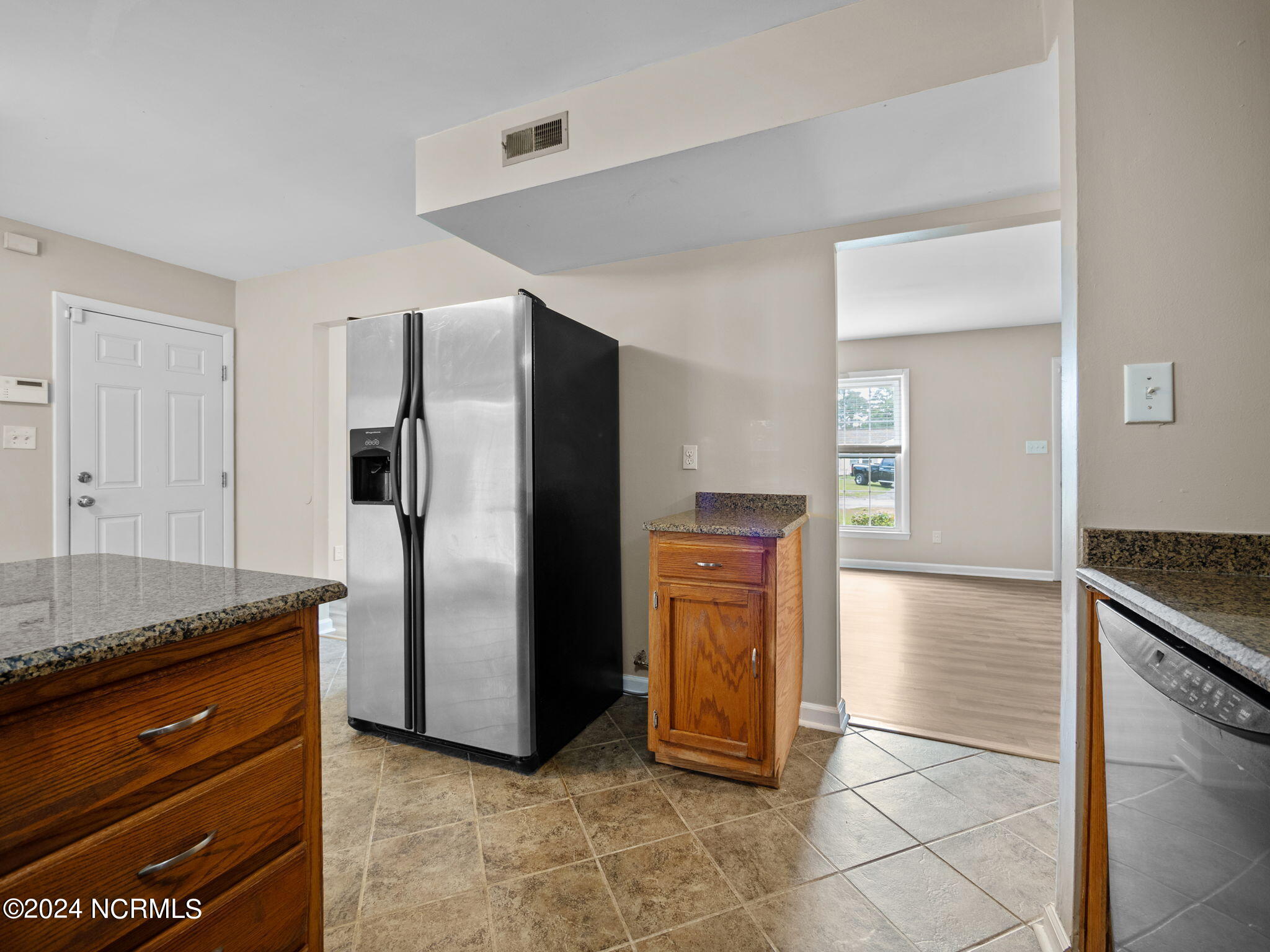 1005 Brynn Marr Road Jacksonville, NC 28546 - Photo 18 of 50 18-web-or-mls-P5018108