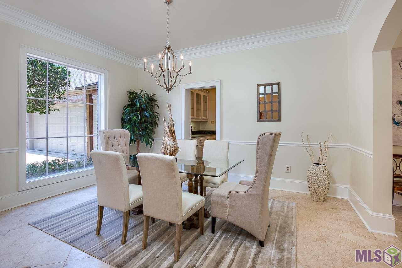 17521 Pecan Shadows Drive Baton Rouge, LA 70810 - Photo 16 of 41 Gallery Image 16