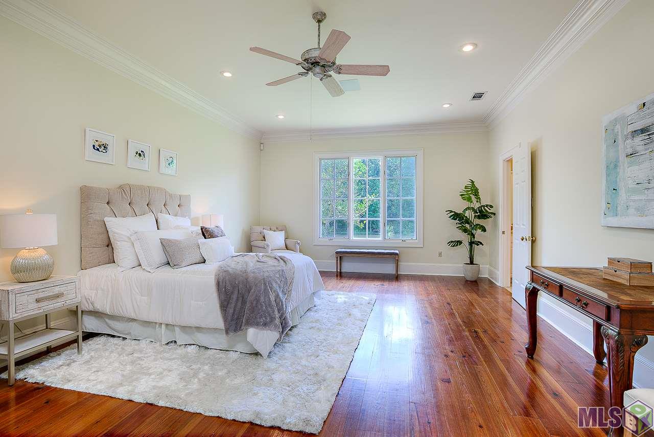 17521 Pecan Shadows Drive Baton Rouge, LA 70810 - Photo 17 of 41 Gallery Image 17