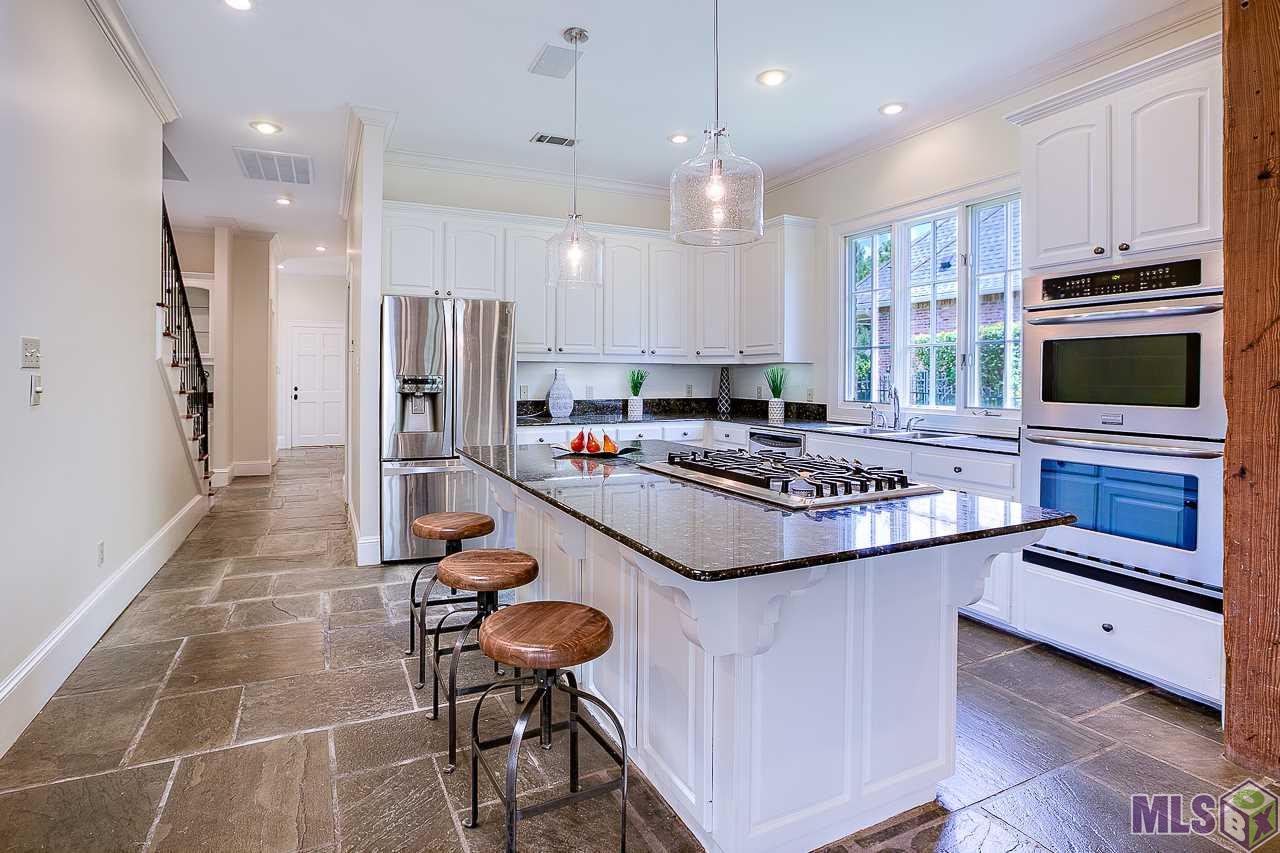 17521 Pecan Shadows Drive Baton Rouge, LA 70810 - Photo 10 of 41 Gallery Image 10