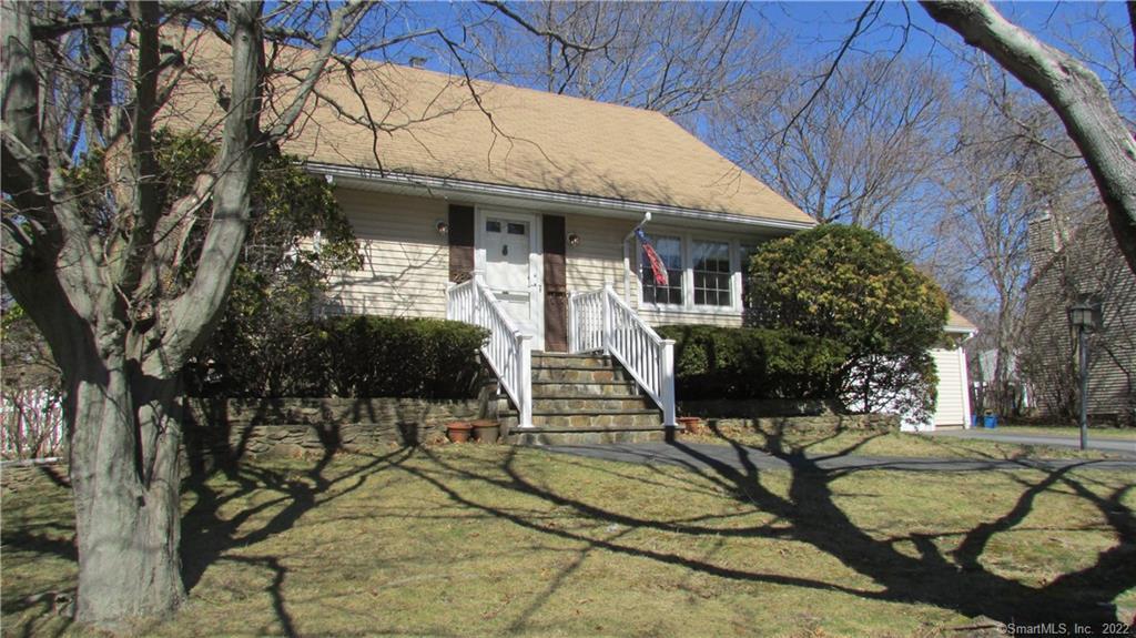 286 Brooklawn Road Stratford, CT 06614 - Photo 1 of 1 Gallery Image 1