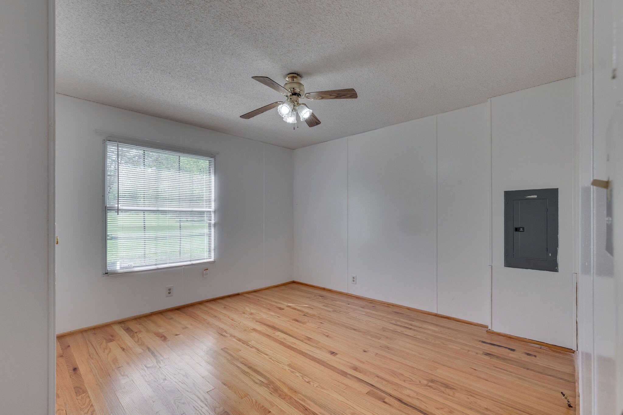8390 West Sheepneck Road Mount Pleasant, TN 38474 - Photo 24 of 32 Gallery Image 24