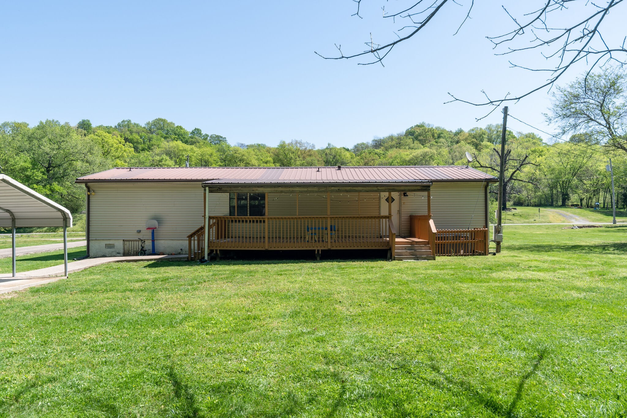 8390 West Sheepneck Road Mount Pleasant, TN 38474 - Photo 27 of 32 Gallery Image 27