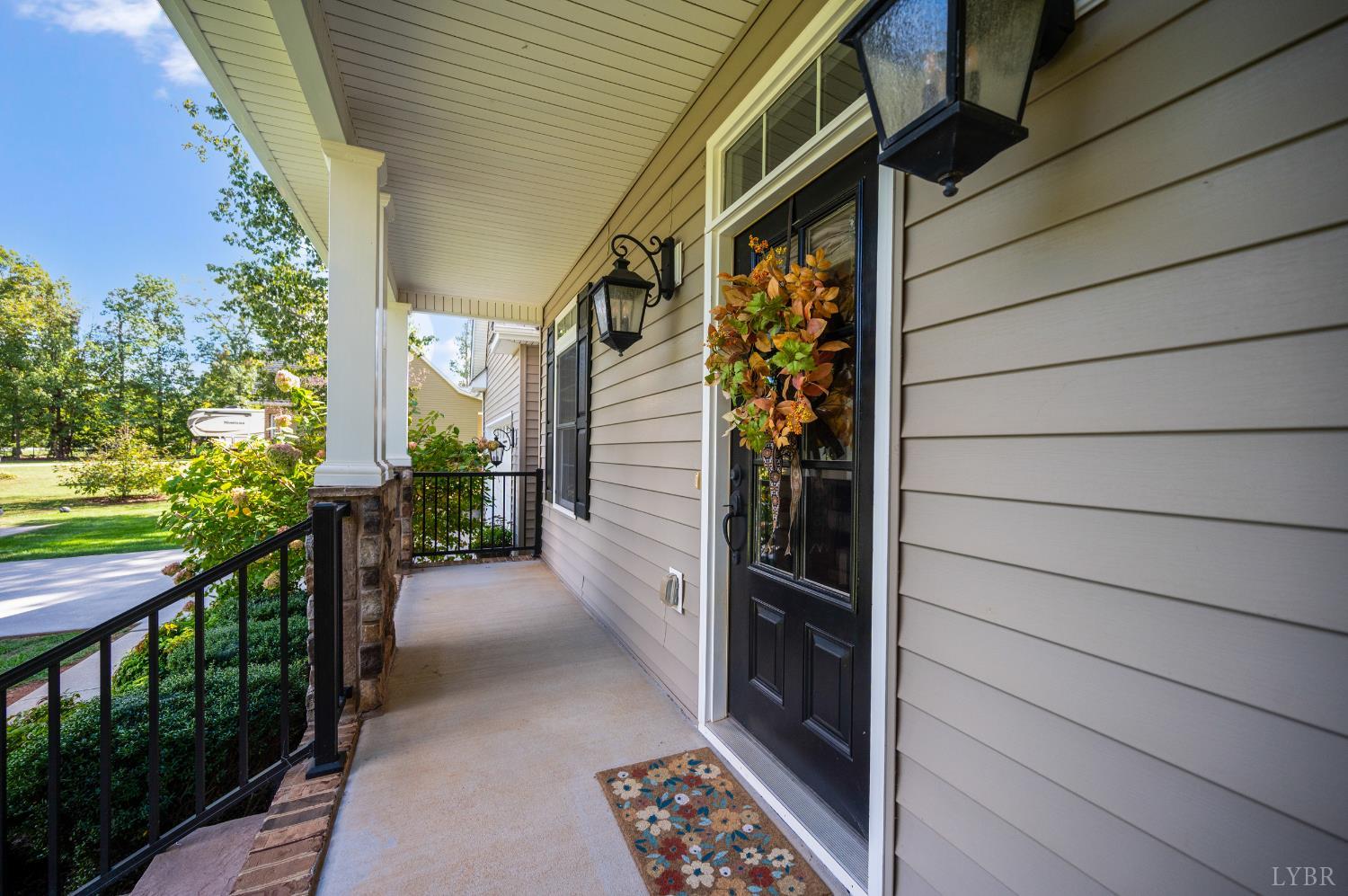 333 Sunset Ridge Drive Concord, VA 24538 - Photo 4 of 61 a view of a house with backyard and sitting area