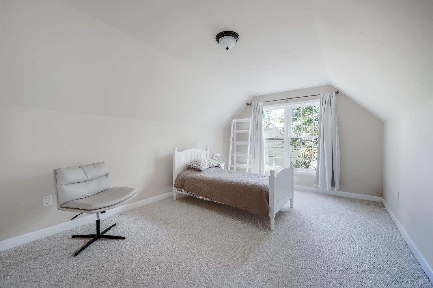 333 Sunset Ridge Drive Concord, VA 24538 - Photo 41 of 61 a living room with furniture and a window