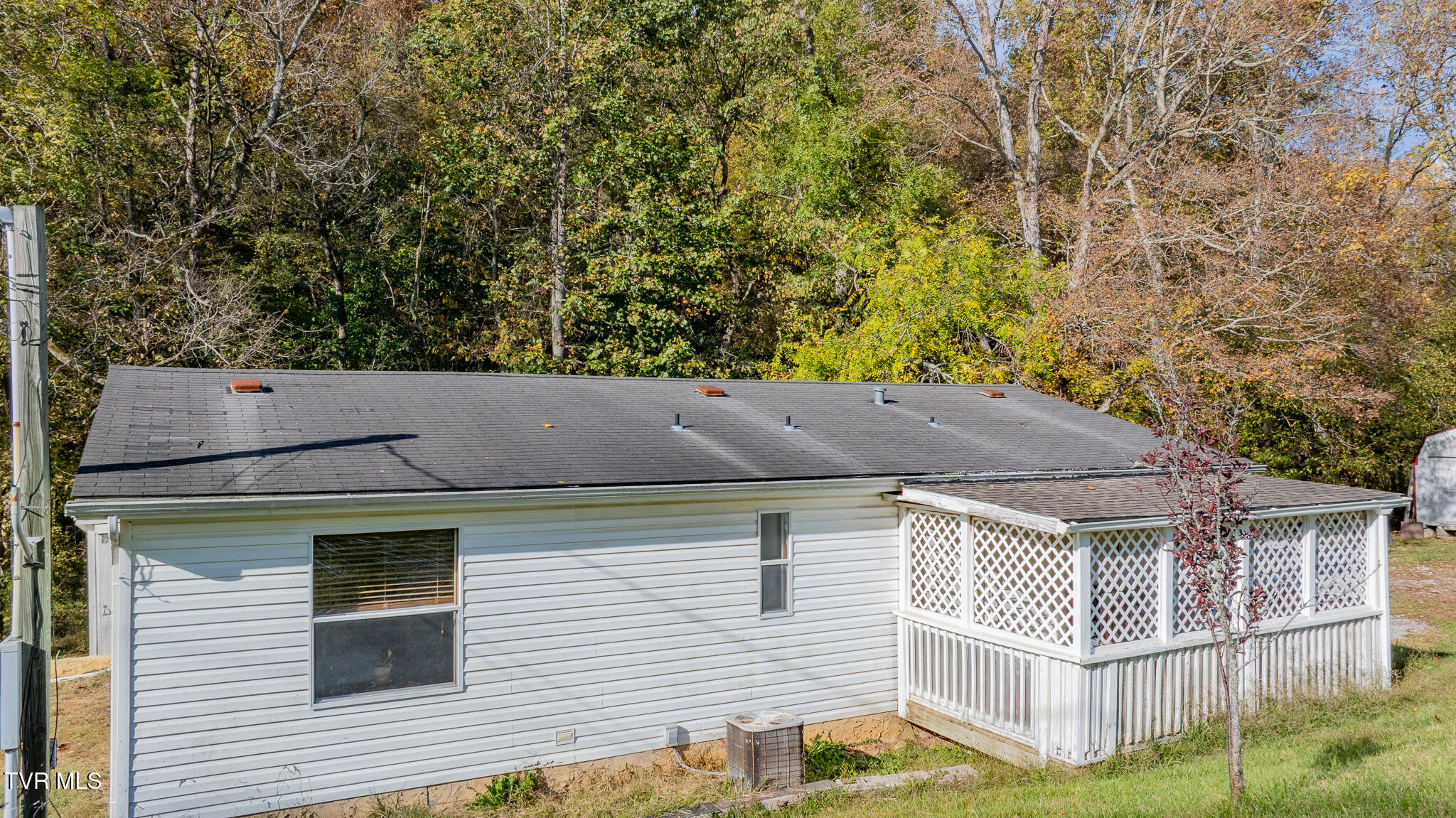 750 Gass Memorial Road Greeneville, TN 37745 - Photo 2 of 32 main