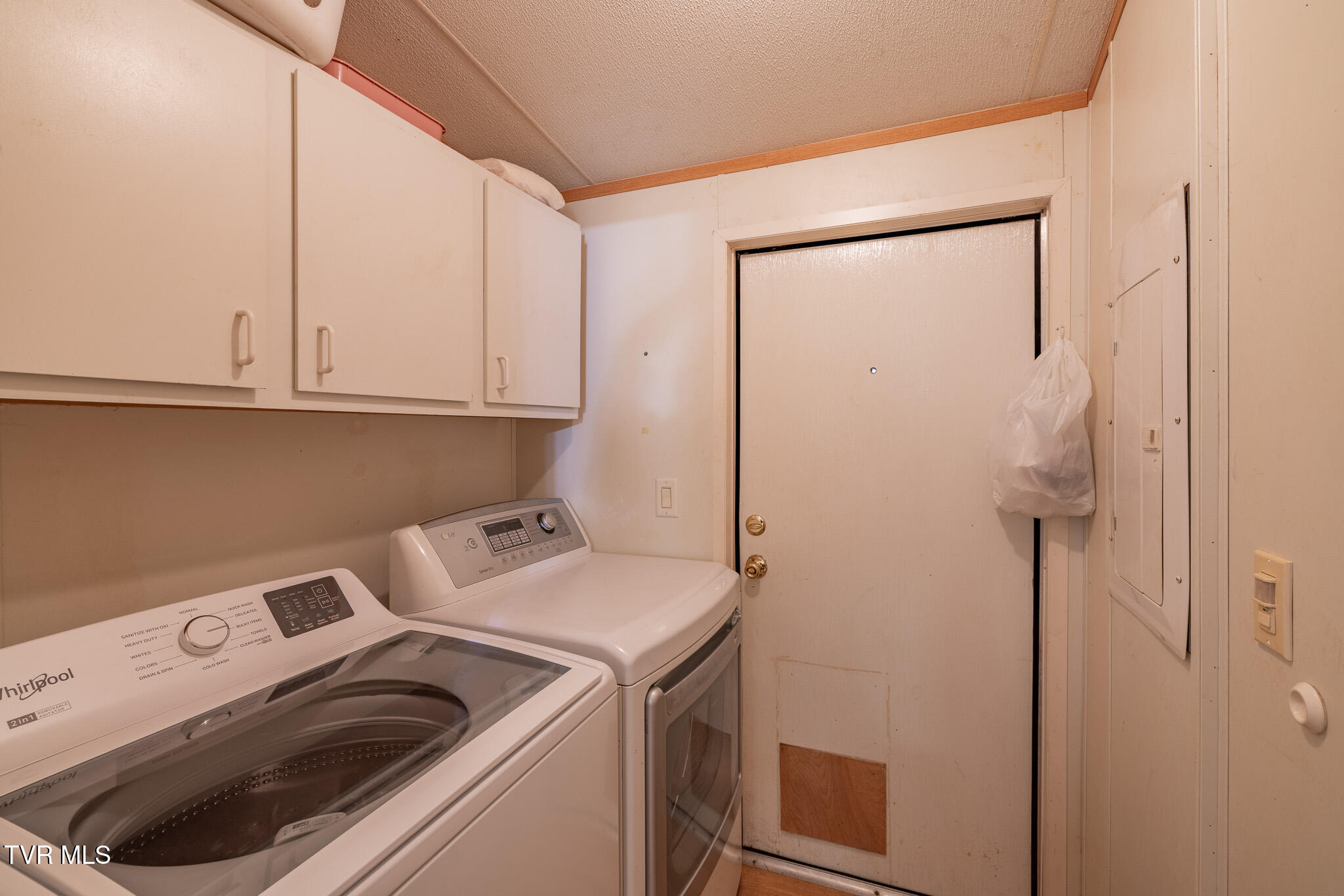 750 Gass Memorial Road Greeneville, TN 37745 - Photo 21 of 32 1R9A0466-HDR