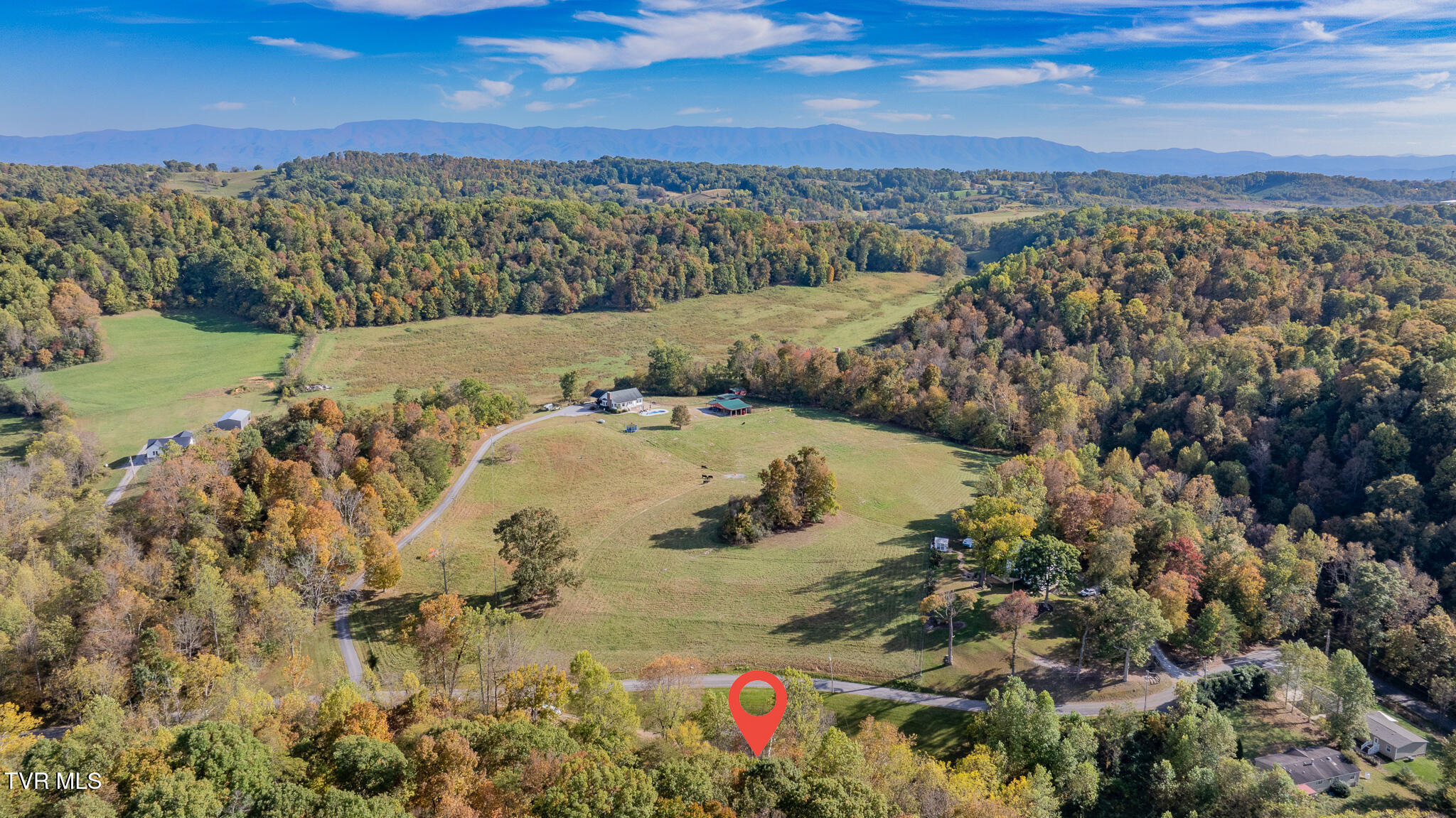 750 Gass Memorial Road Greeneville, TN 37745 - Photo 4 of 32 dji_fly_20251017_160826_0176_17609833128