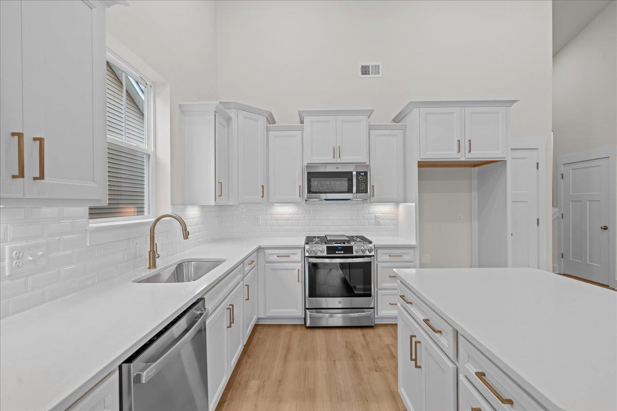 1129 Matisse Circle Moore, SC 29369 - Photo 5 of 41