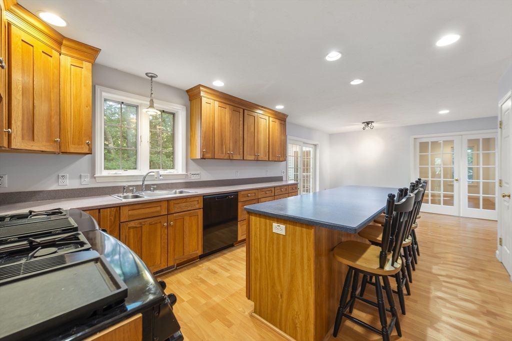 8 Burnt Bridge Road Sharon, MA 02067 - Photo 8 of 39 Gallery Image 8