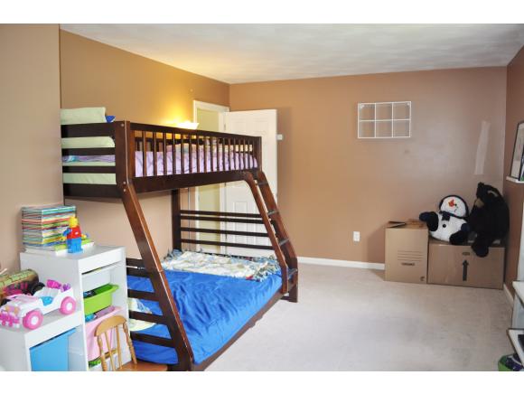 6 Standish Way, Unit 4 Amherst, NH 03031 - Photo 21 of 35 Gallery Image 21