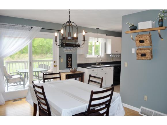 6 Standish Way, Unit 4 Amherst, NH 03031 - Photo 5 of 35 Gallery Image 5
